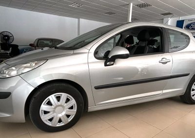 PEUGEOT 207 1.4 GASOLINA 95CV GRIS ETIQUETA C - Ibermóvil Motor ...